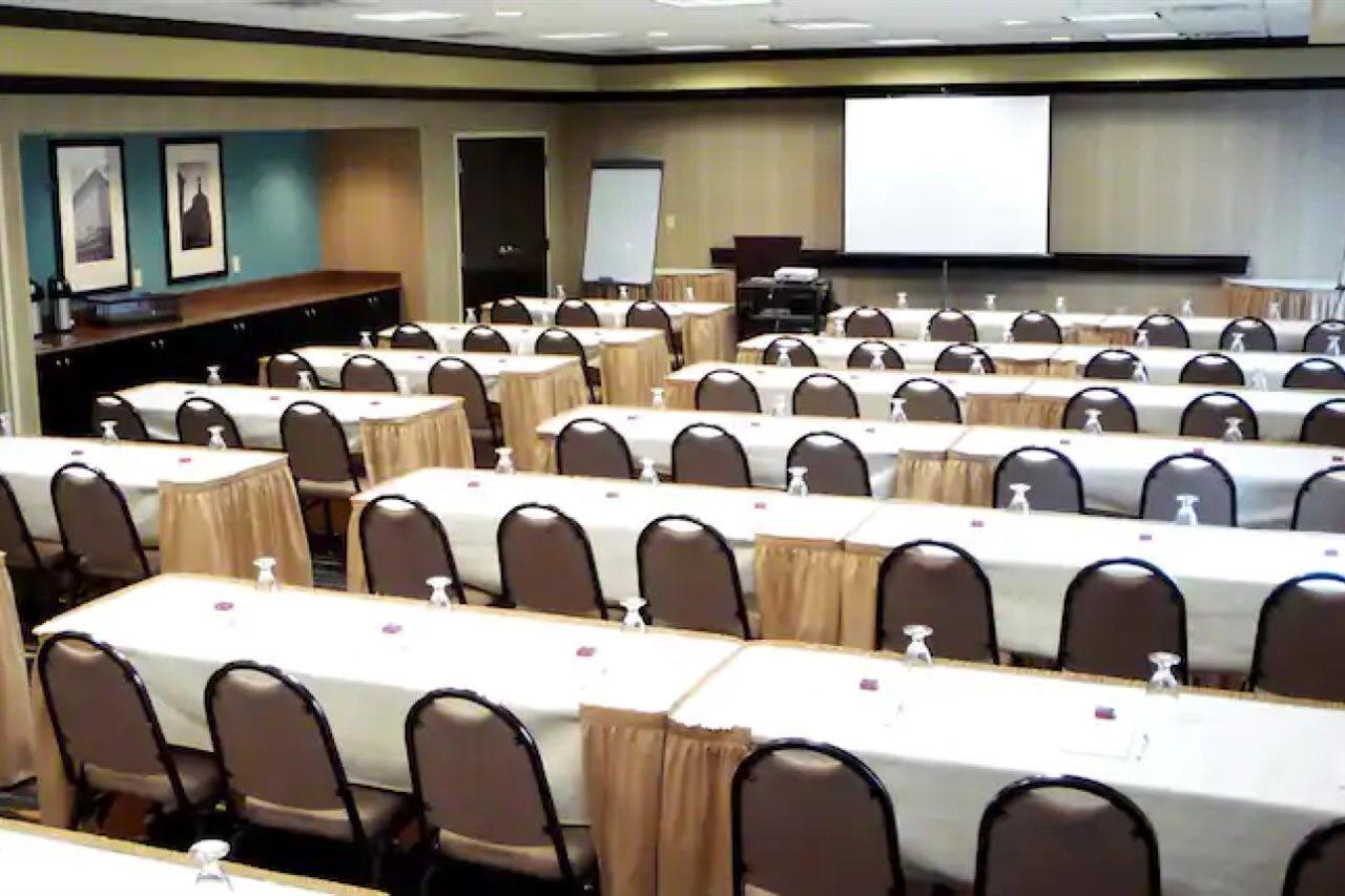 Hampton Inn And Suites Flint/Grand Blanc מראה חיצוני תמונה