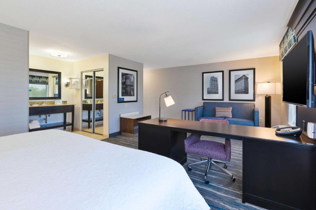 Hampton Inn And Suites Flint/Grand Blanc מראה חיצוני תמונה