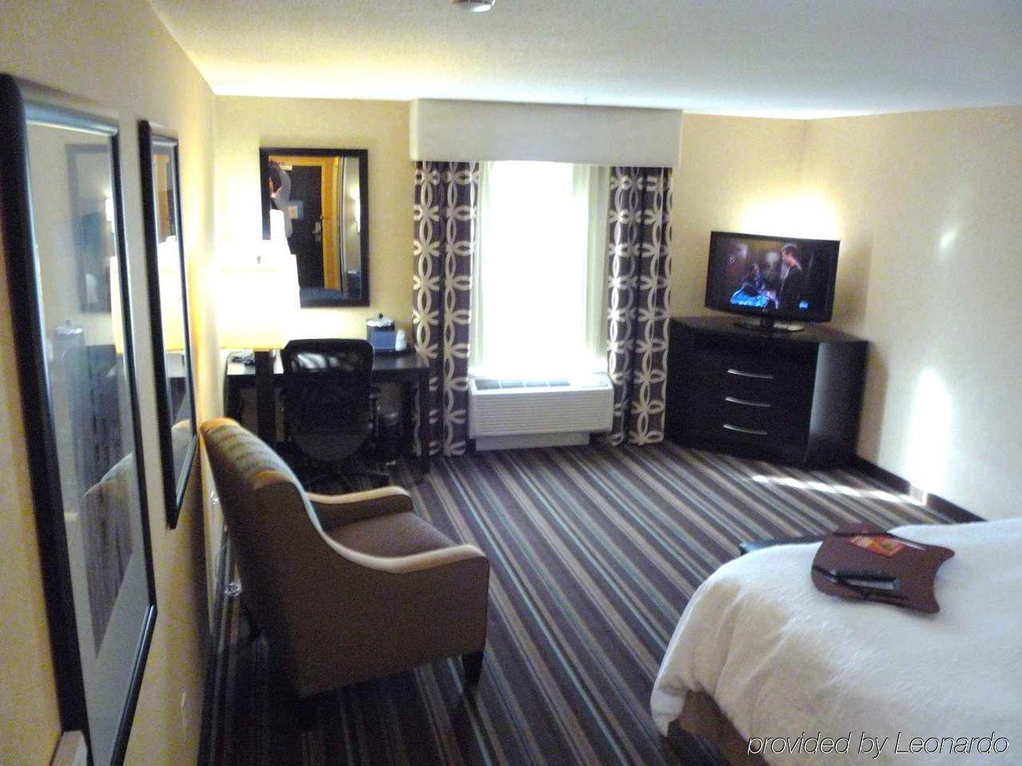 Hampton Inn And Suites Flint/Grand Blanc חדר תמונה